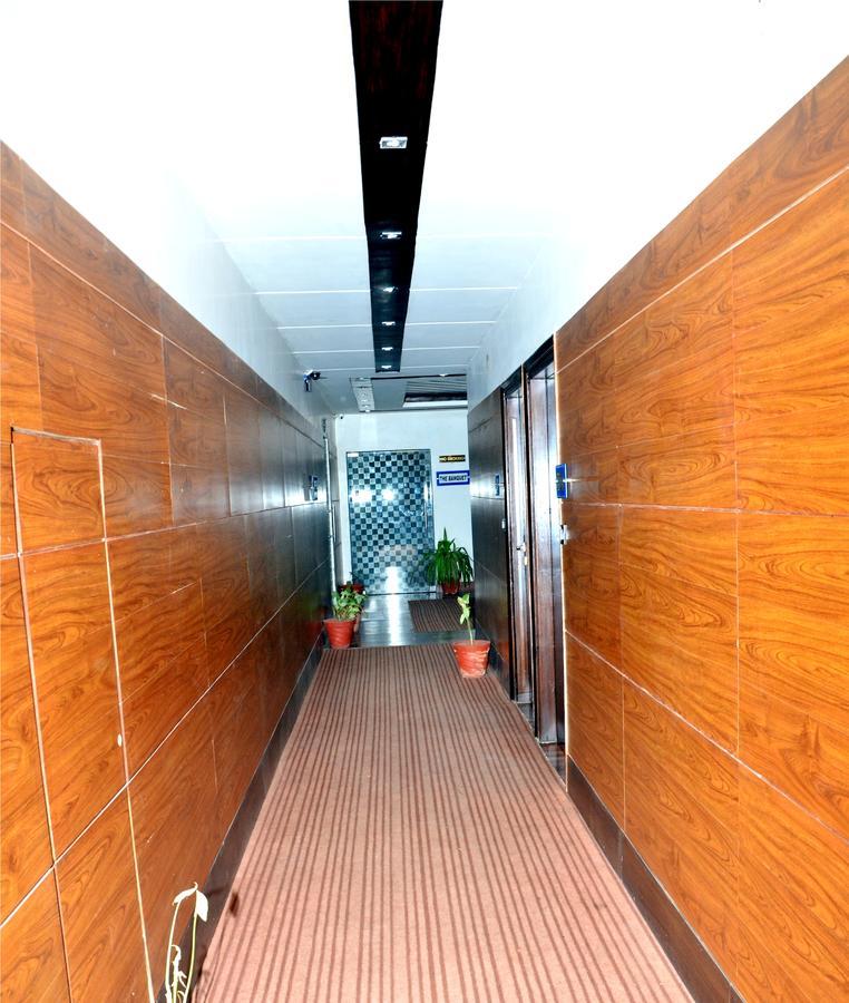 Hotel B.R. Inn Pānīpat Extérieur photo